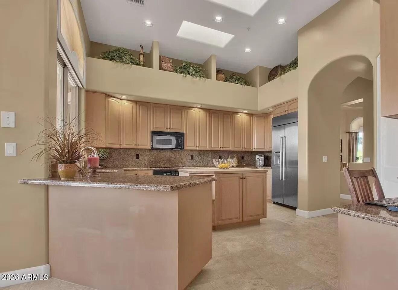 12198 E DOUBLETREE RANCH Road