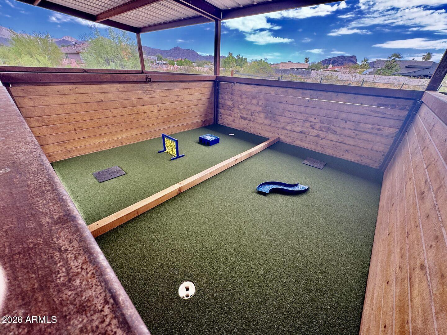 12198 E DOUBLETREE RANCH Road