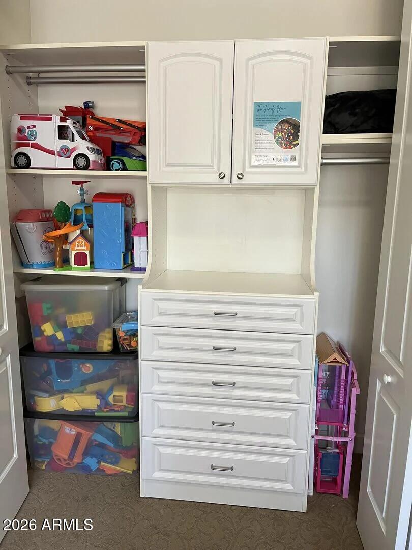 12198 E DOUBLETREE RANCH Road