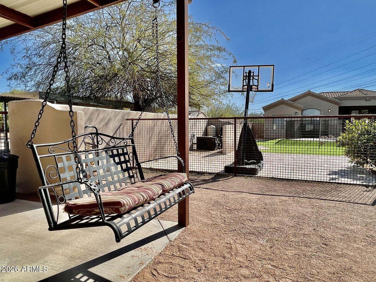 12198 E DOUBLETREE RANCH Road