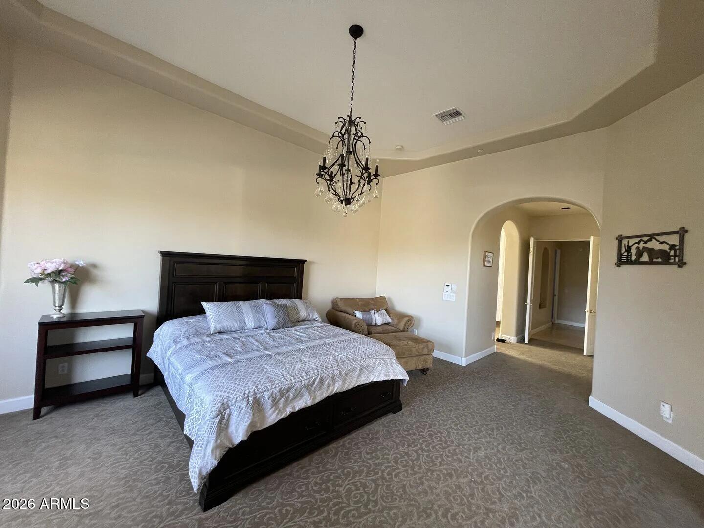 12198 E DOUBLETREE RANCH Road