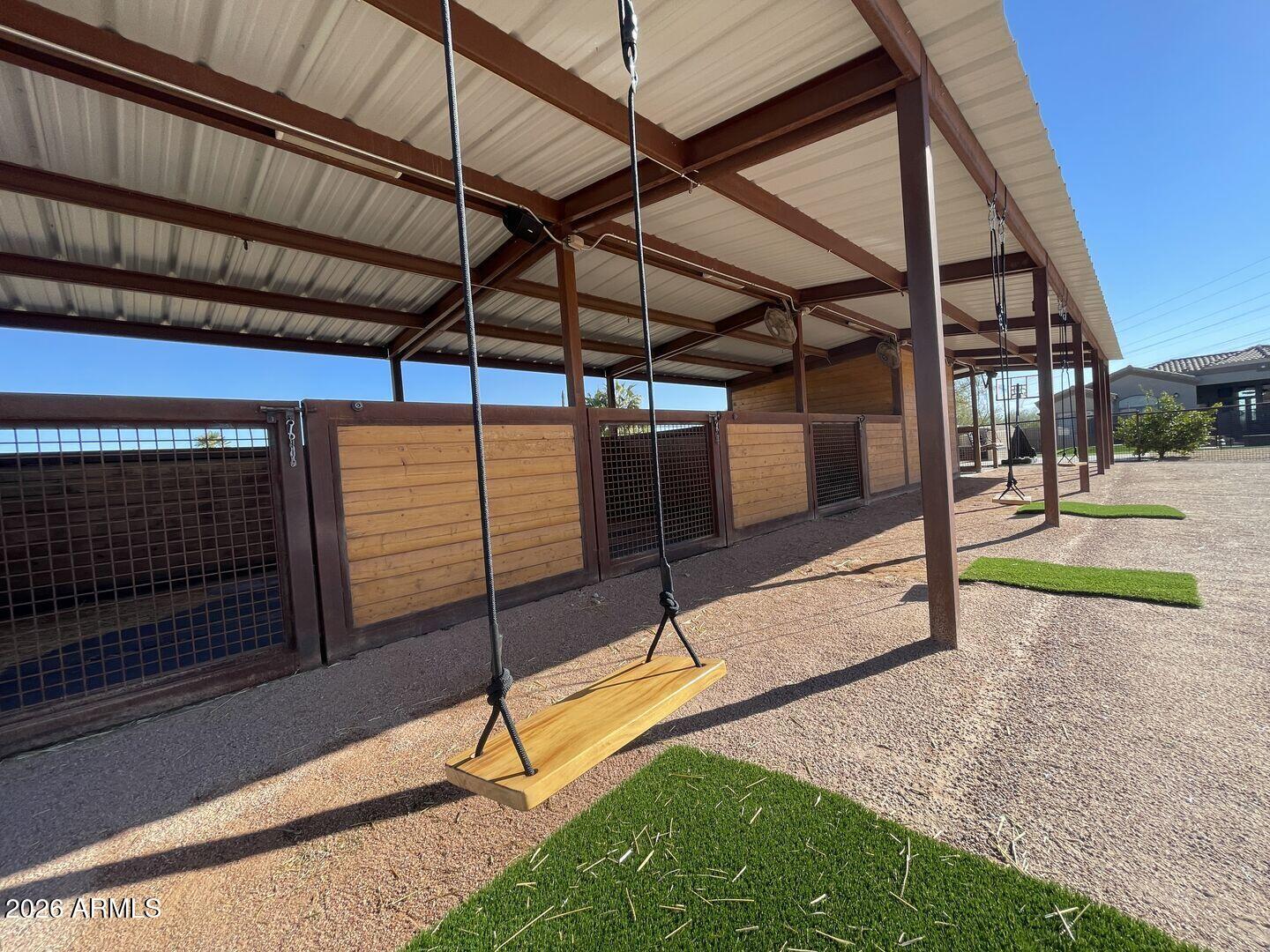 12198 E DOUBLETREE RANCH Road