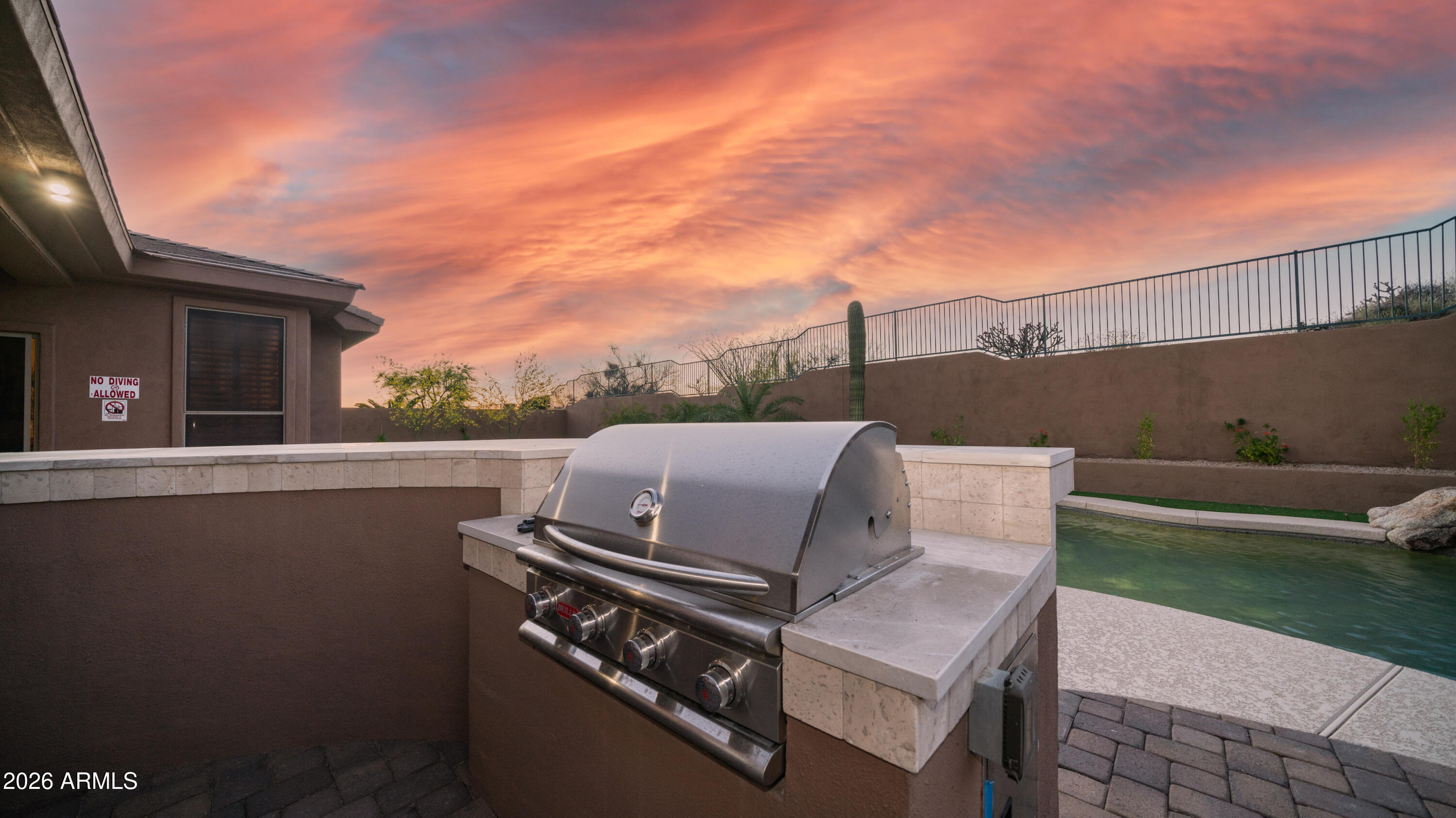 11572 E RUNNING DEER Trail