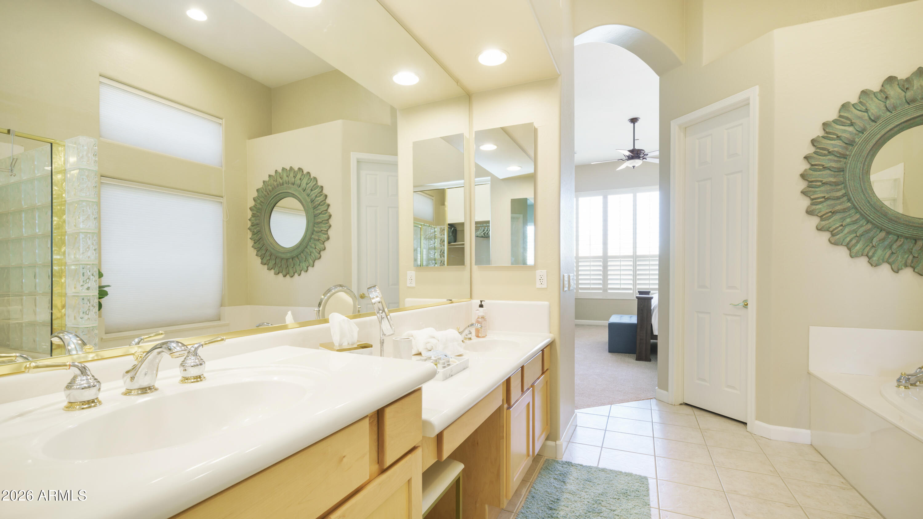 11572 E RUNNING DEER Trail