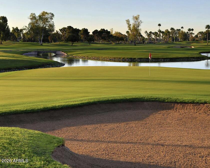 8144 E DEL BARQUERO Drive