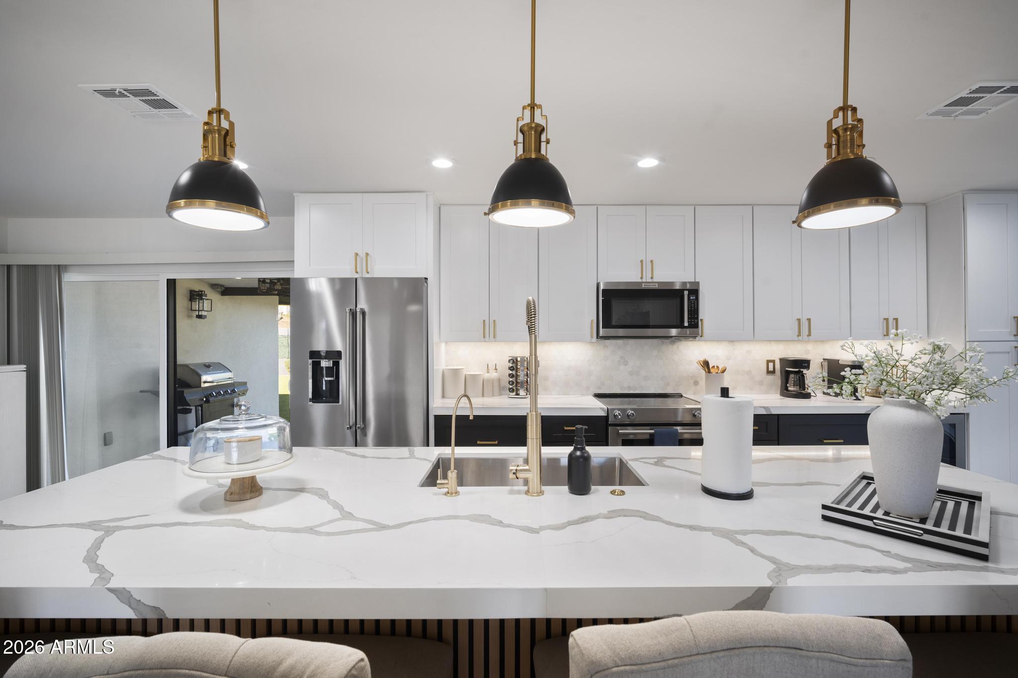 8314 E MARIPOSA Drive