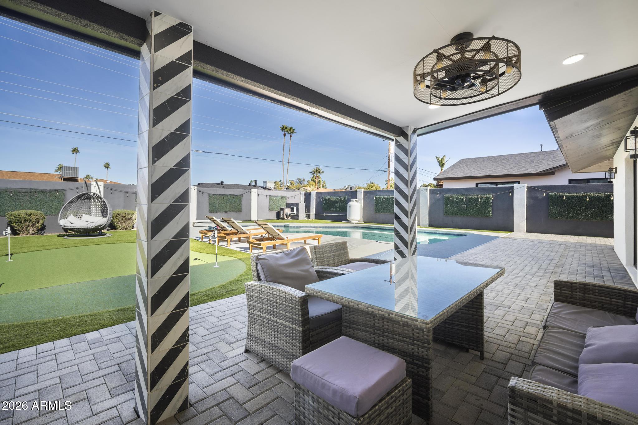 8314 E MARIPOSA Drive