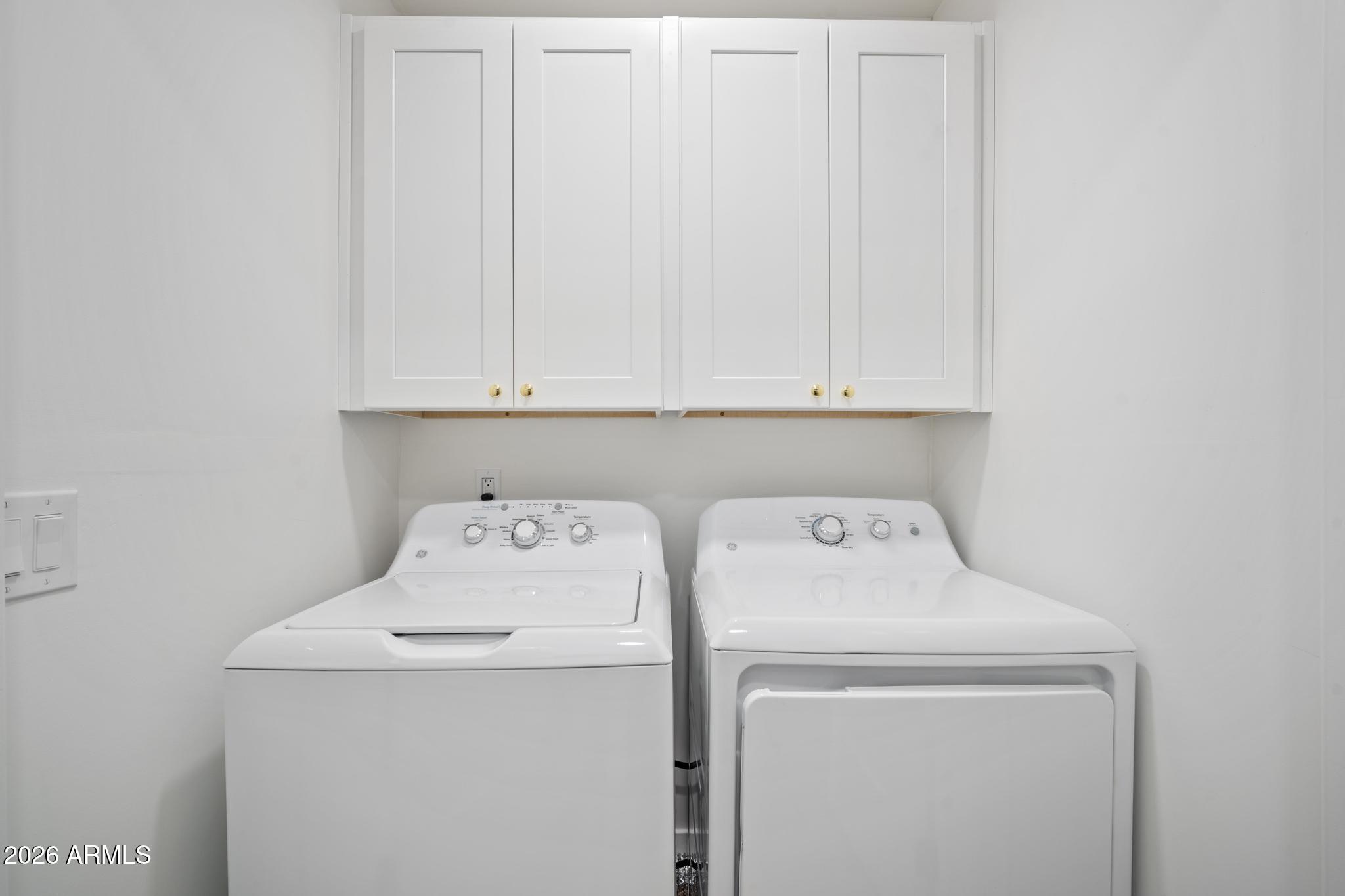 8513 E INDIANOLA Avenue