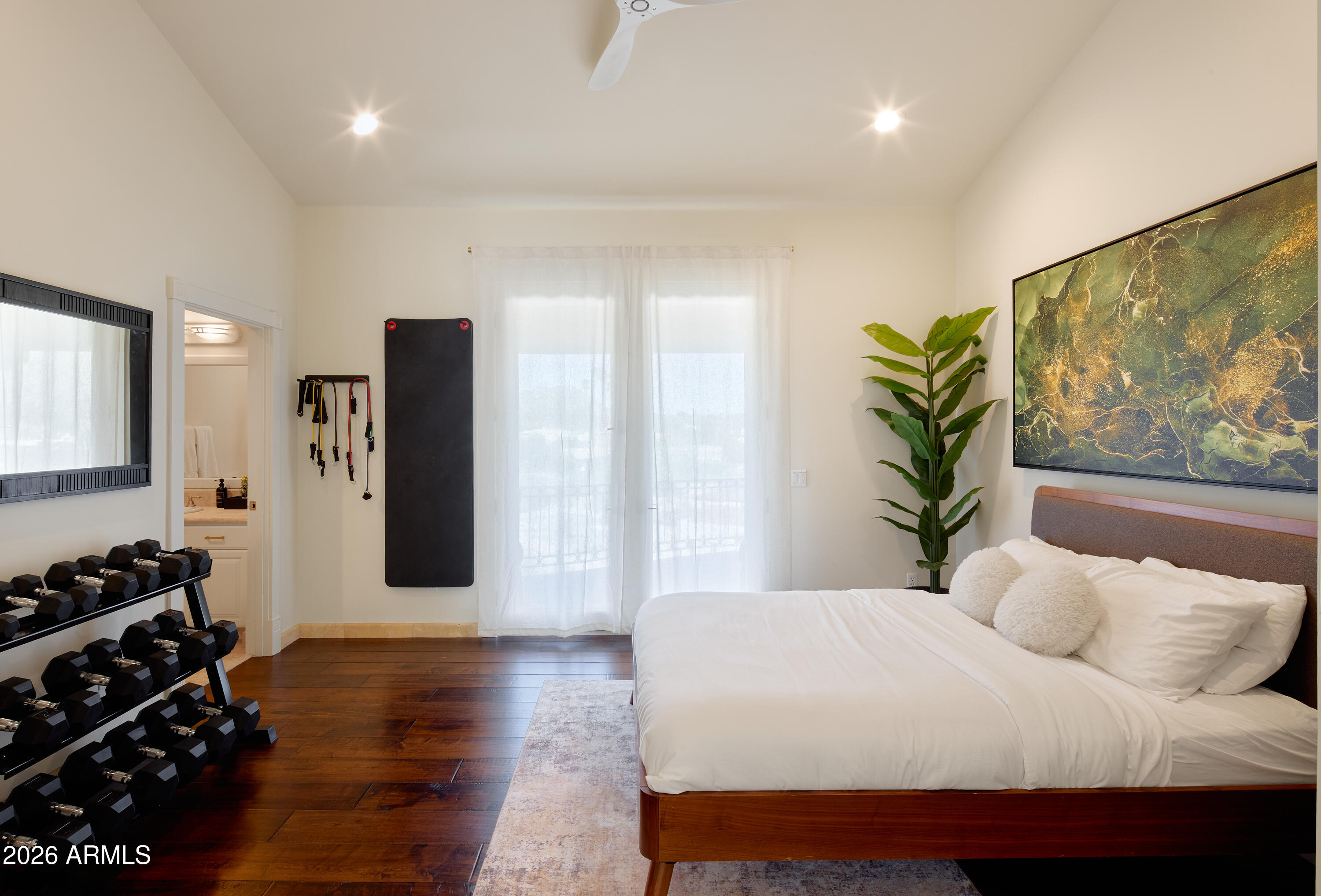 4490 E VALLEY VISTA Lane