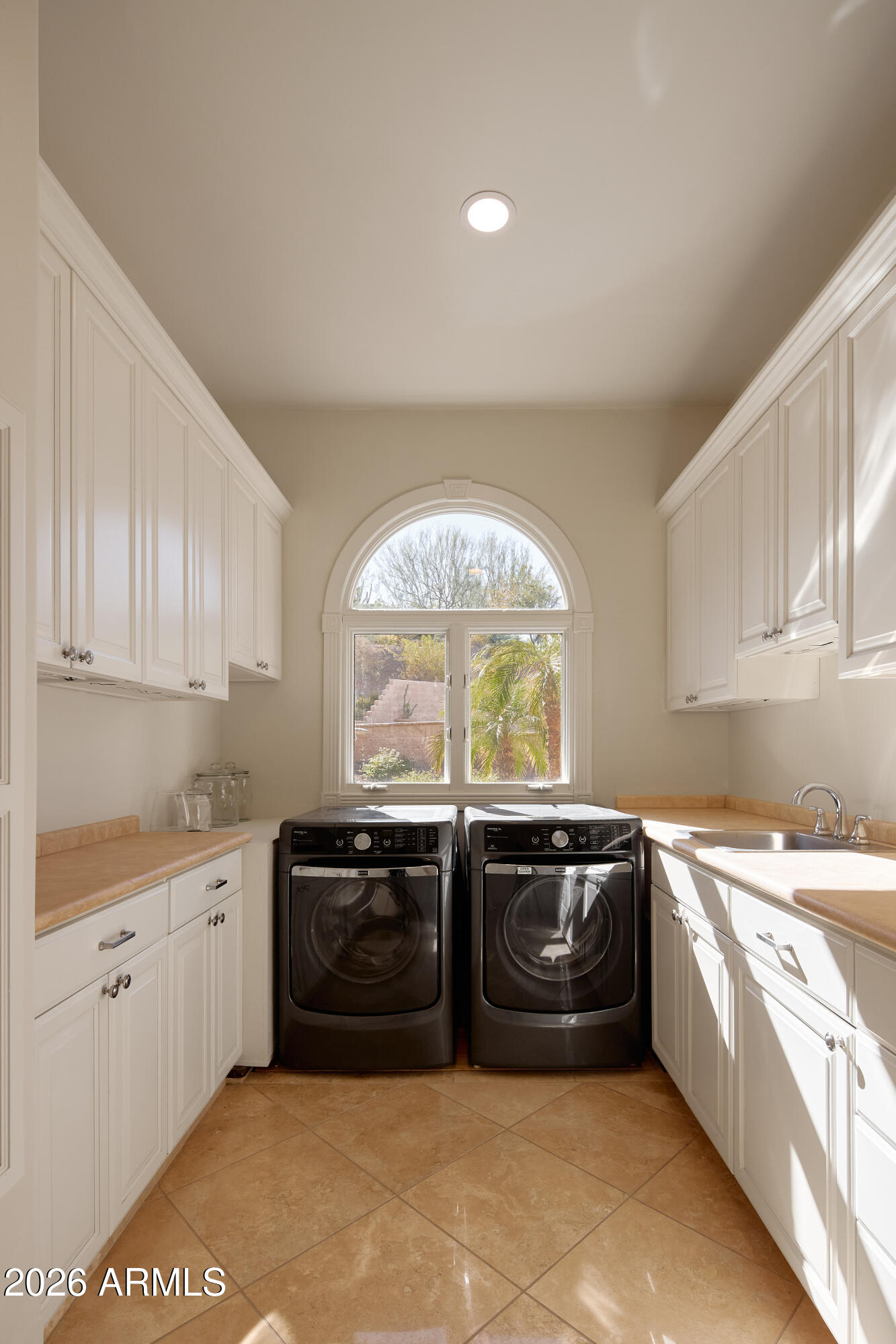 4490 E VALLEY VISTA Lane