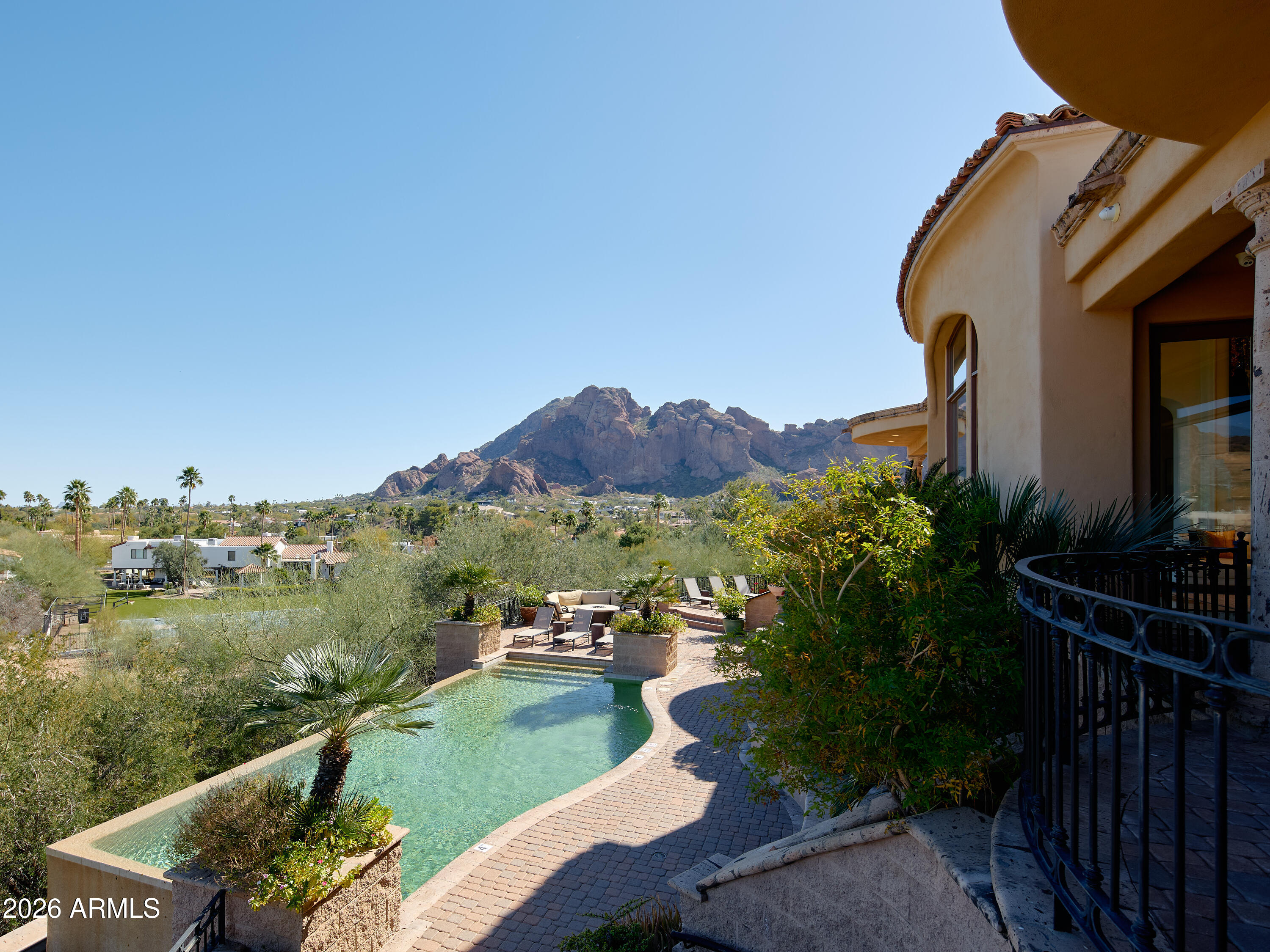 4490 E VALLEY VISTA Lane