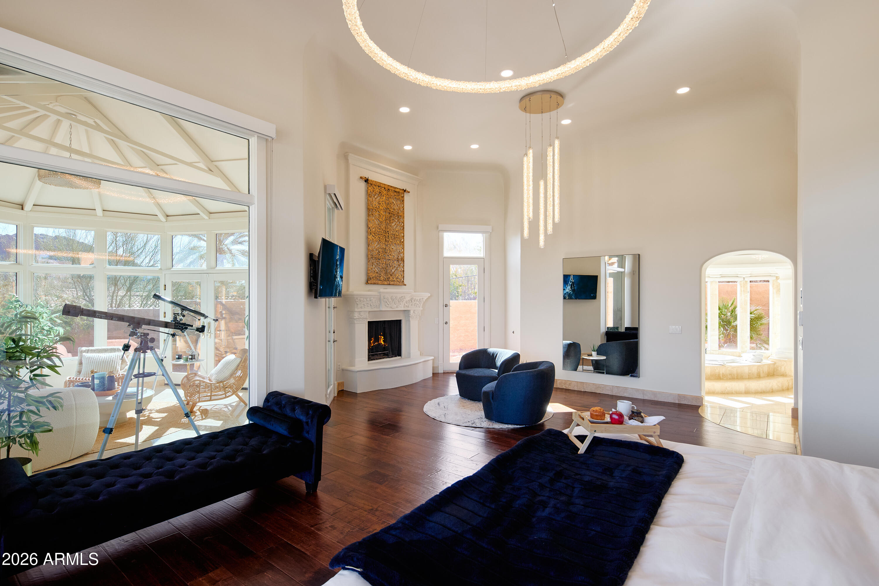 4490 E VALLEY VISTA Lane