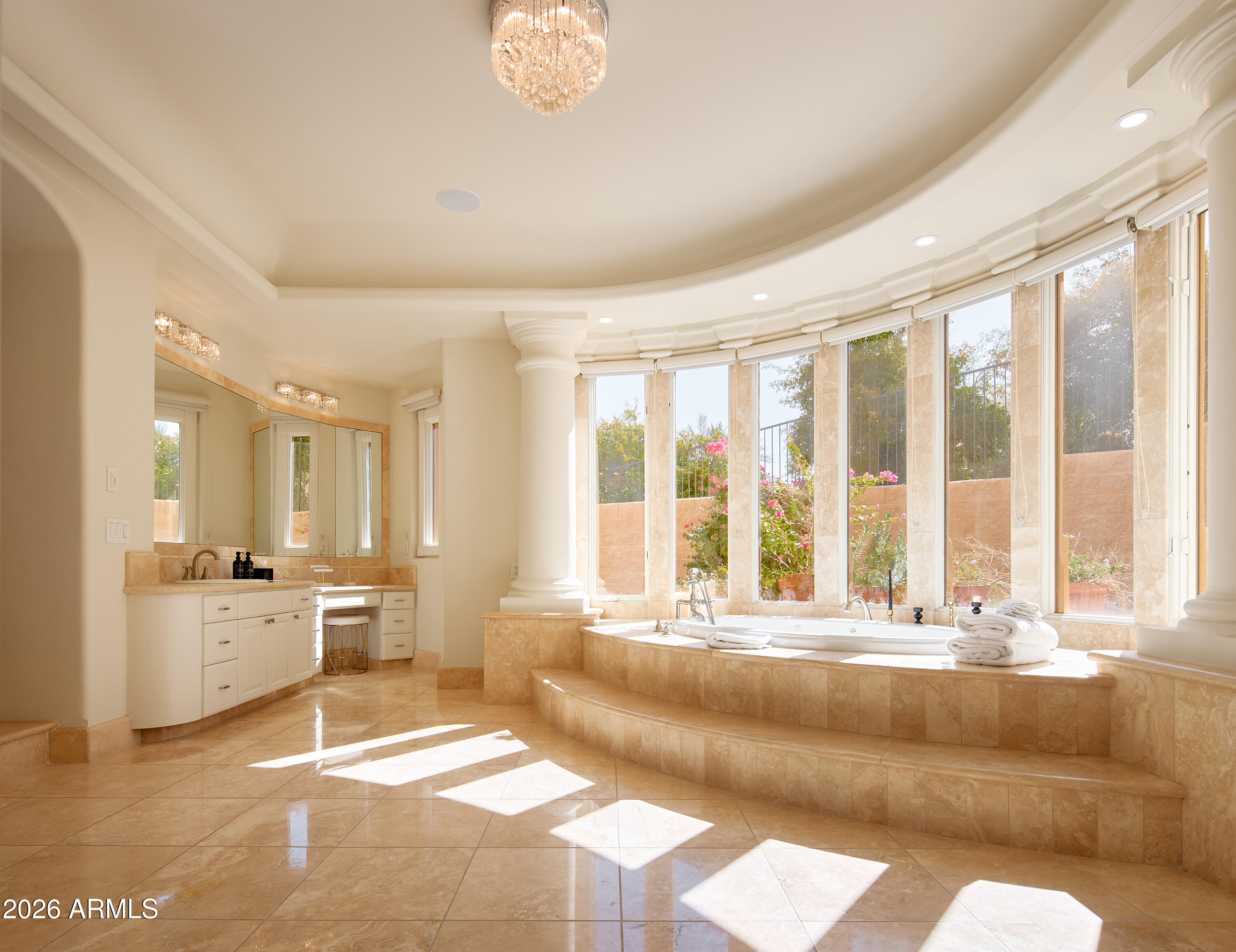 4490 E VALLEY VISTA Lane