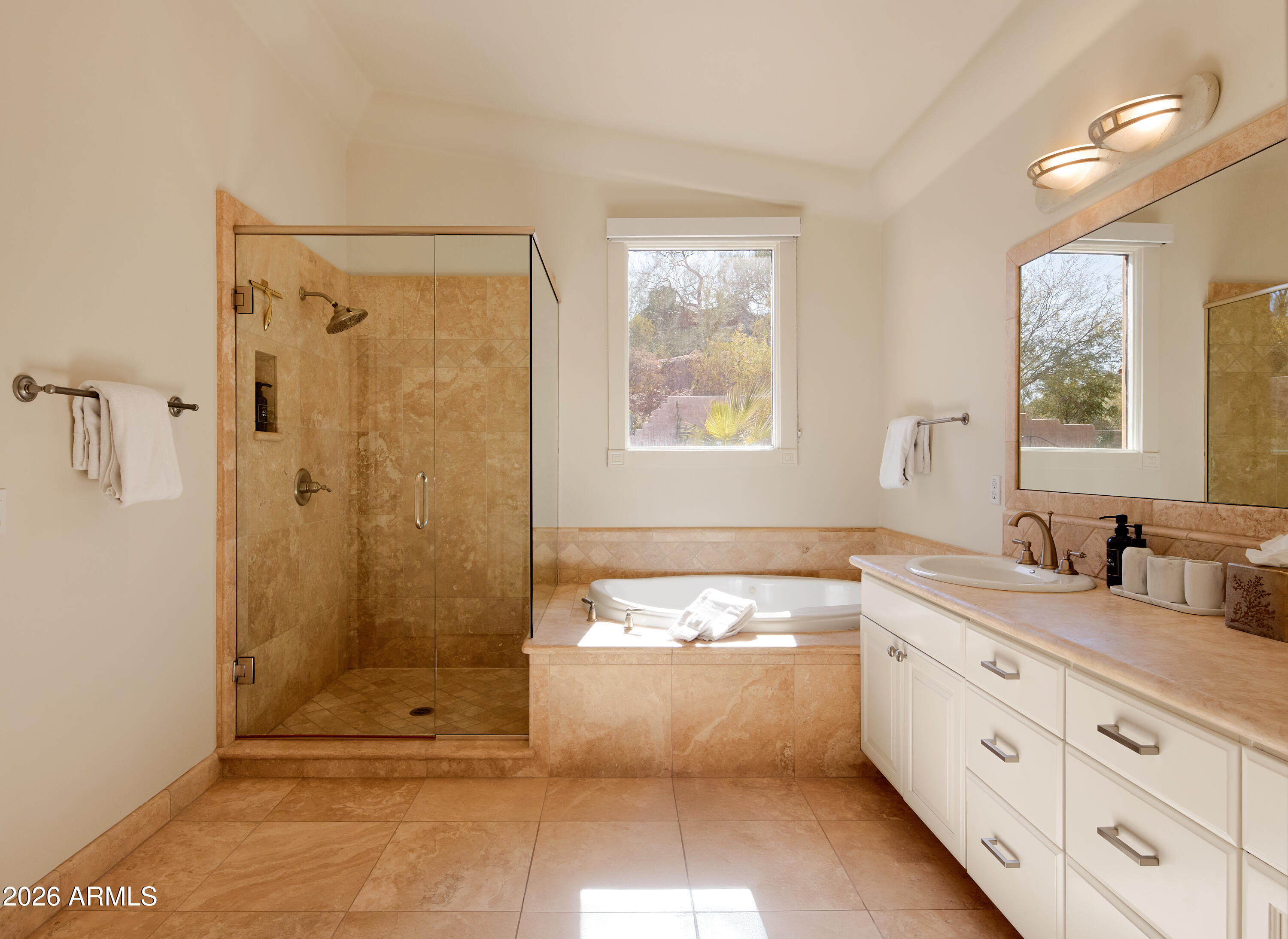 4490 E VALLEY VISTA Lane