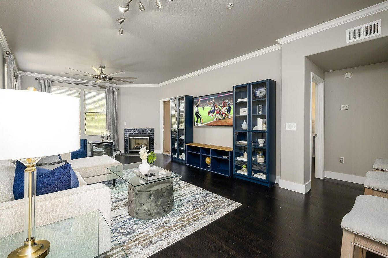 19777 N 76th Street Apt 3229