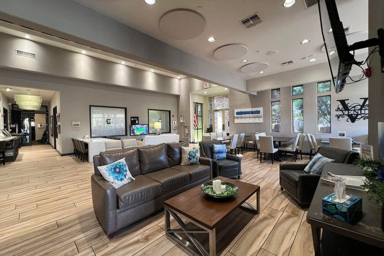 19777 N 76th Street Apt 3229