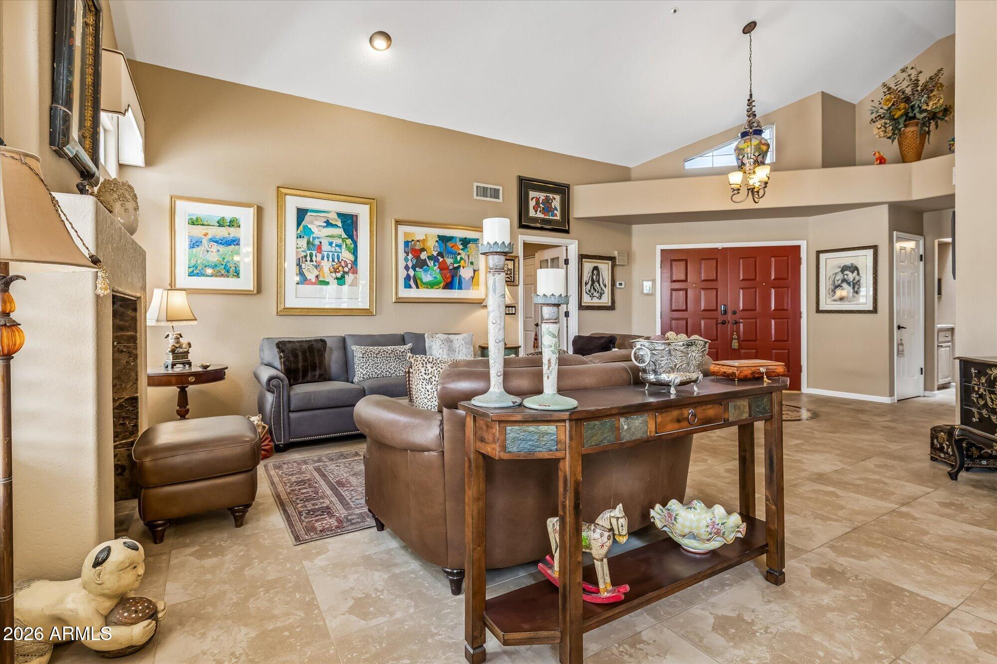 9014 N 107th Place