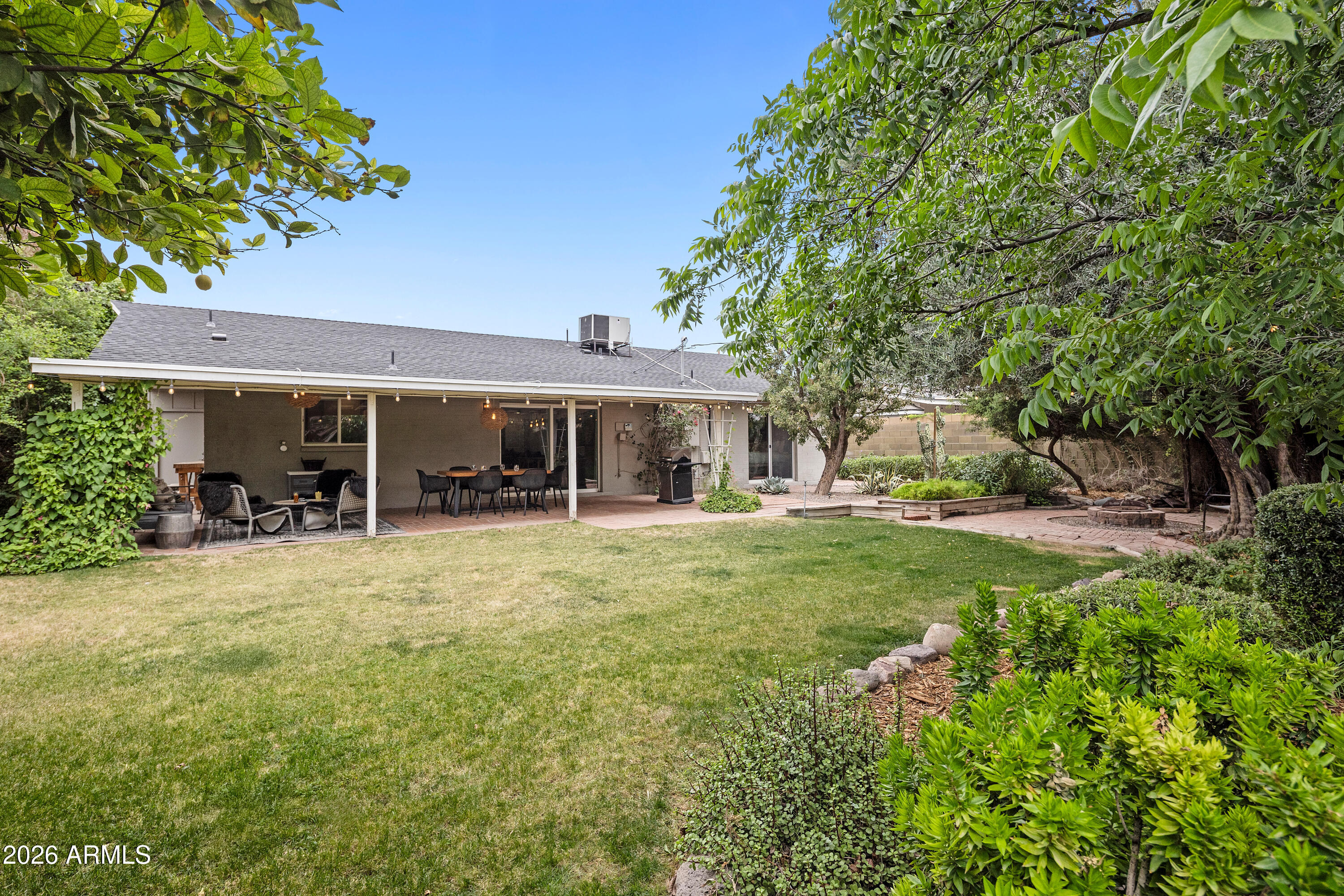 8543 E MITCHELL Drive