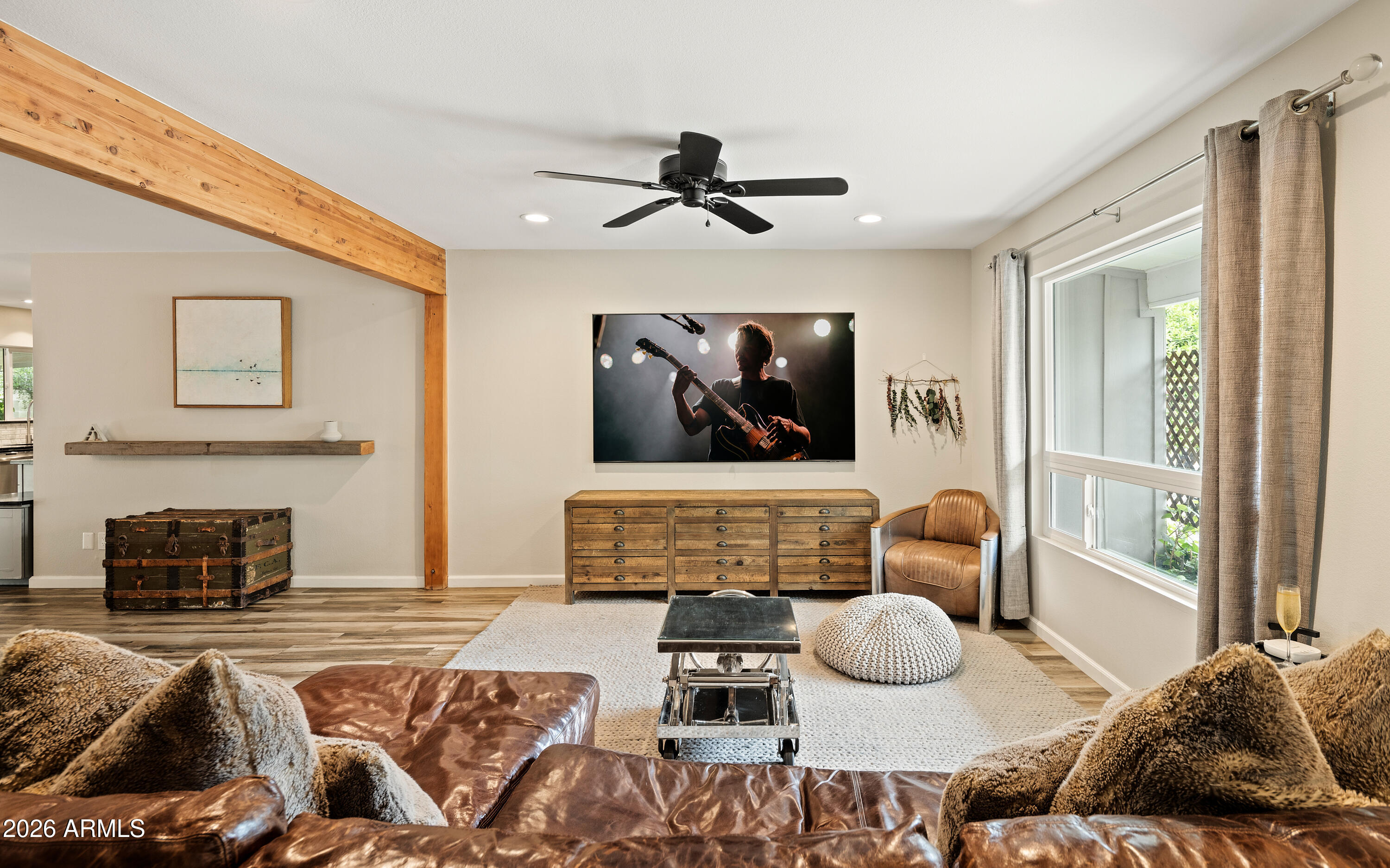 8543 E MITCHELL Drive