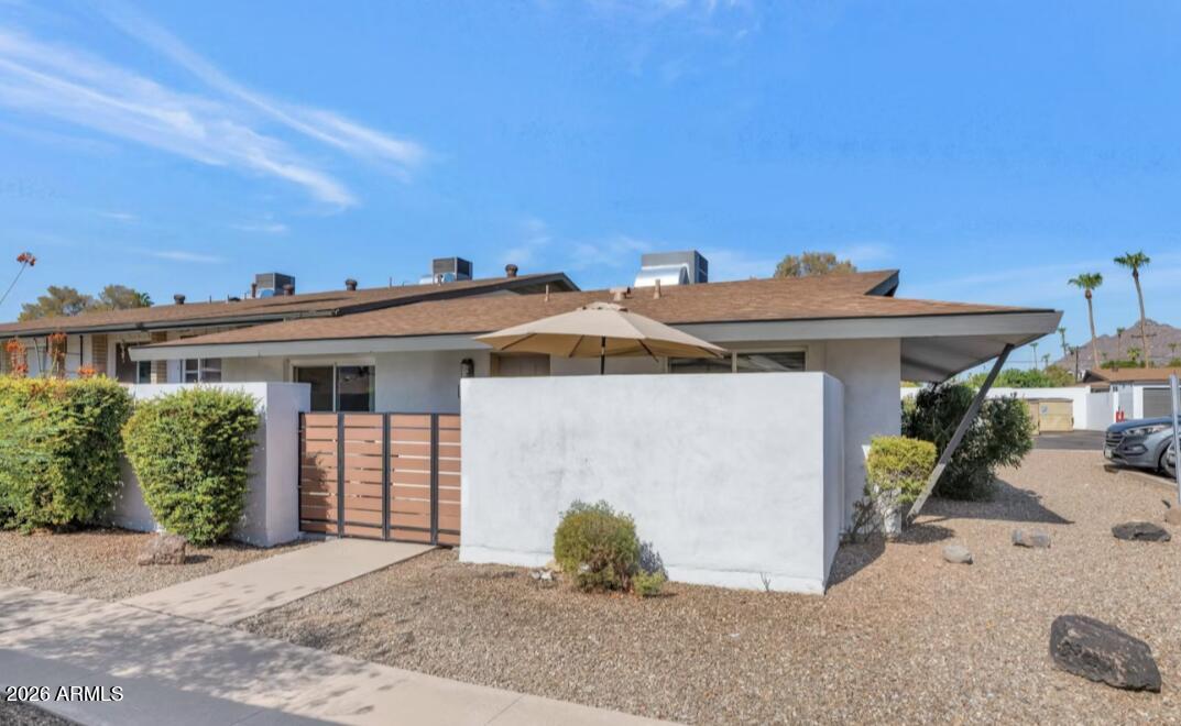 7635 E Minnezona Avenue