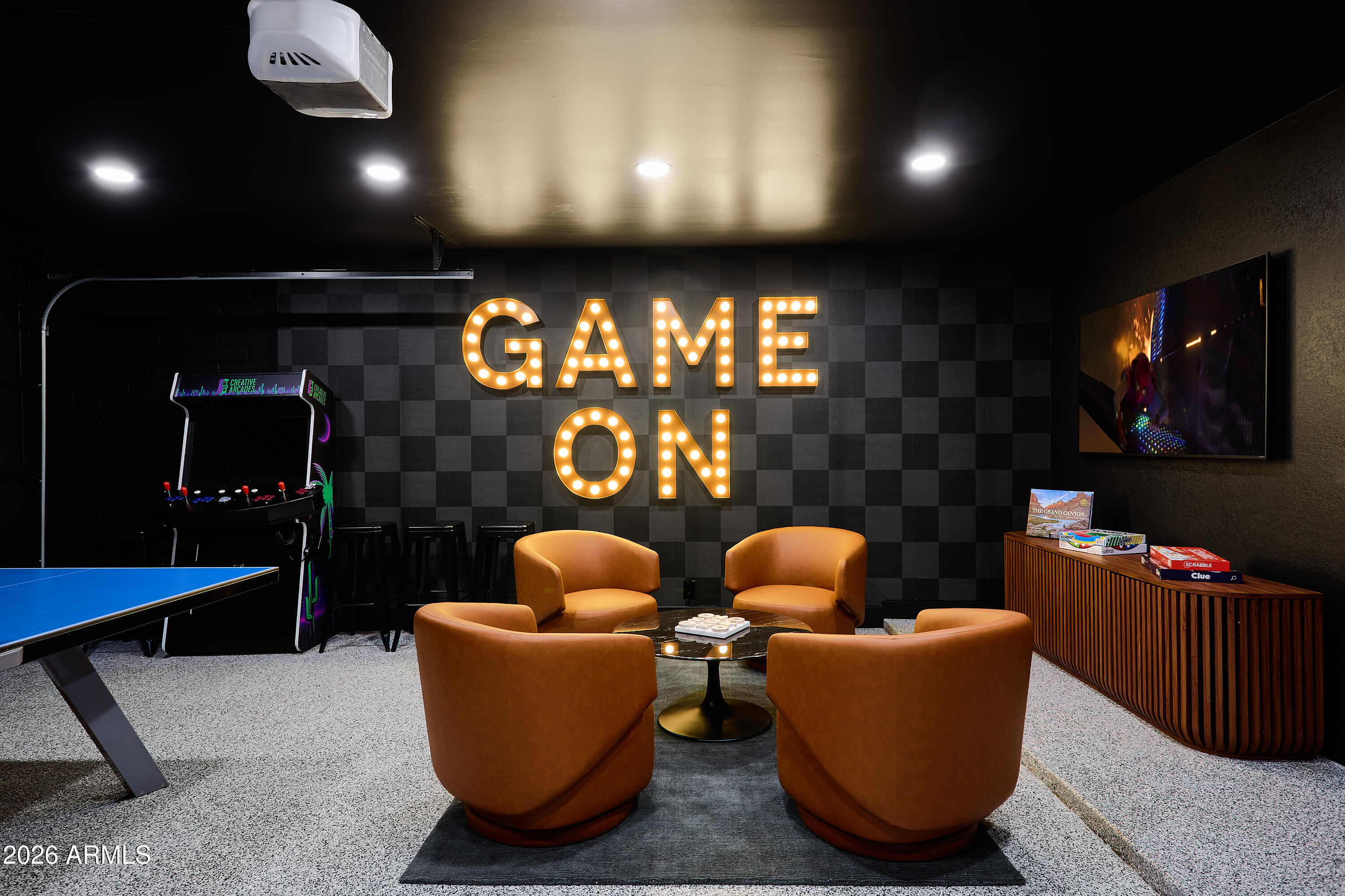 6242 E REDFIELD Road