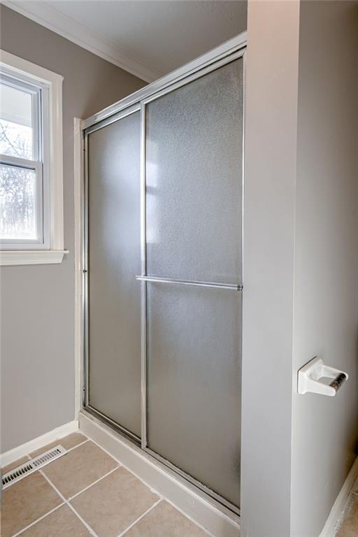 8019 N Brooklyn Avenue