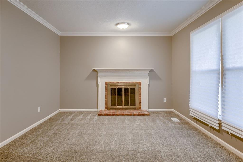 8019 N Brooklyn Avenue