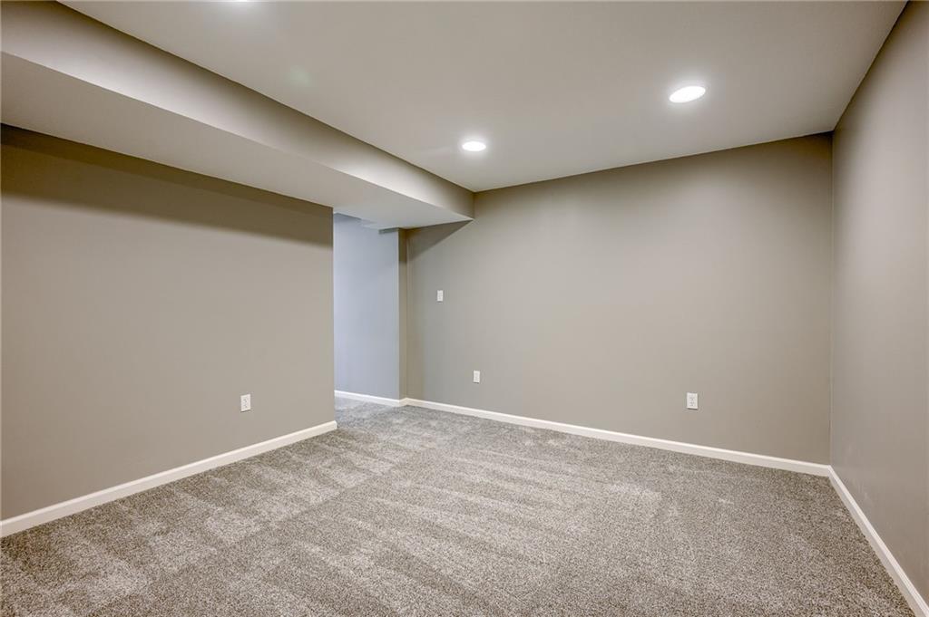 8019 N Brooklyn Avenue