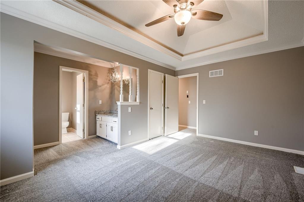 8019 N Brooklyn Avenue