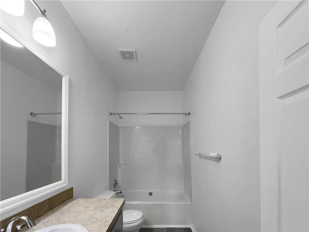 12207 N Pomona Avenue