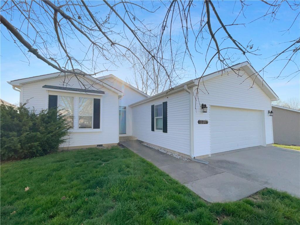 12207 N Pomona Avenue