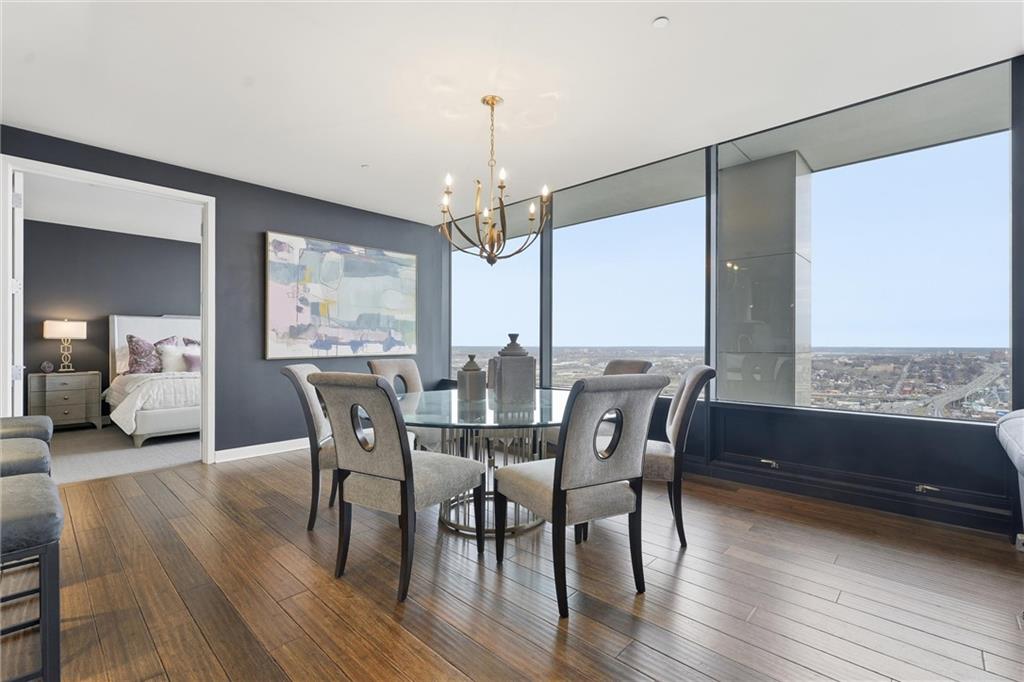 700 W 31st Street Unit: 1502