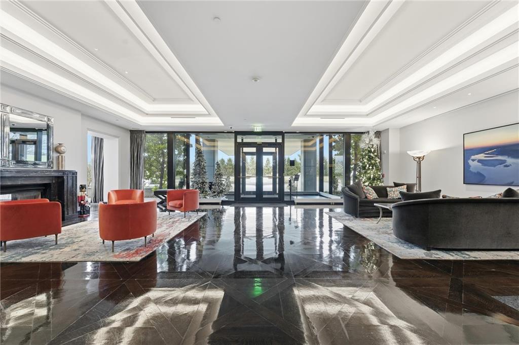 700 W 31st Street Unit: 1502