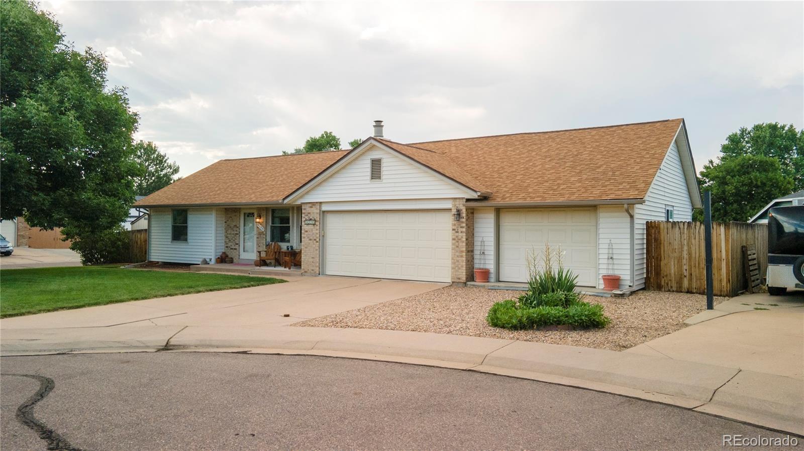 9135 W Iowa Place