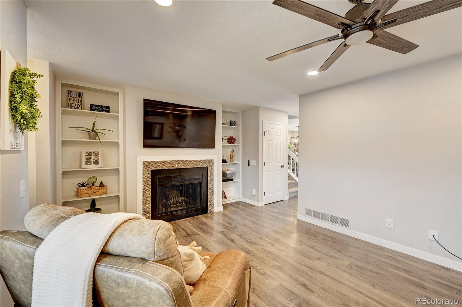 11648 Community Center Drive Unit: 111