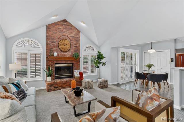 10316 Meade Loop