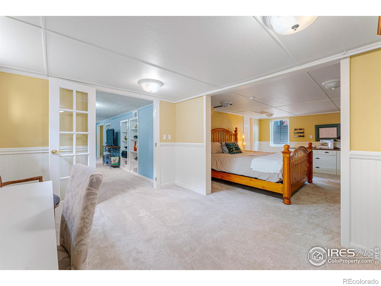 725 E 4th Street
