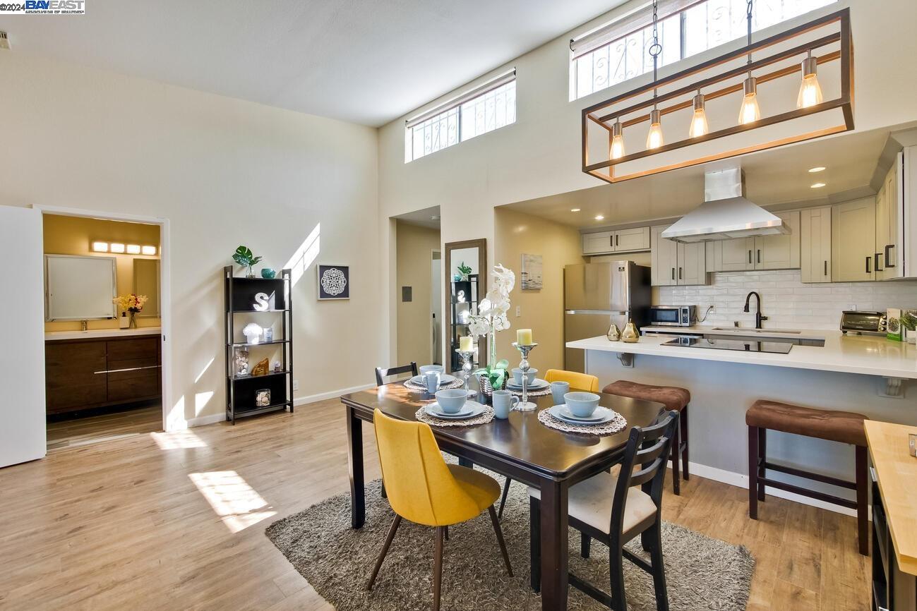 398 Parrott St # 304