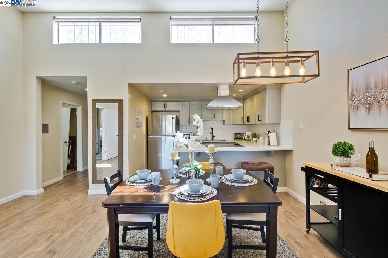 398 Parrott St # 304