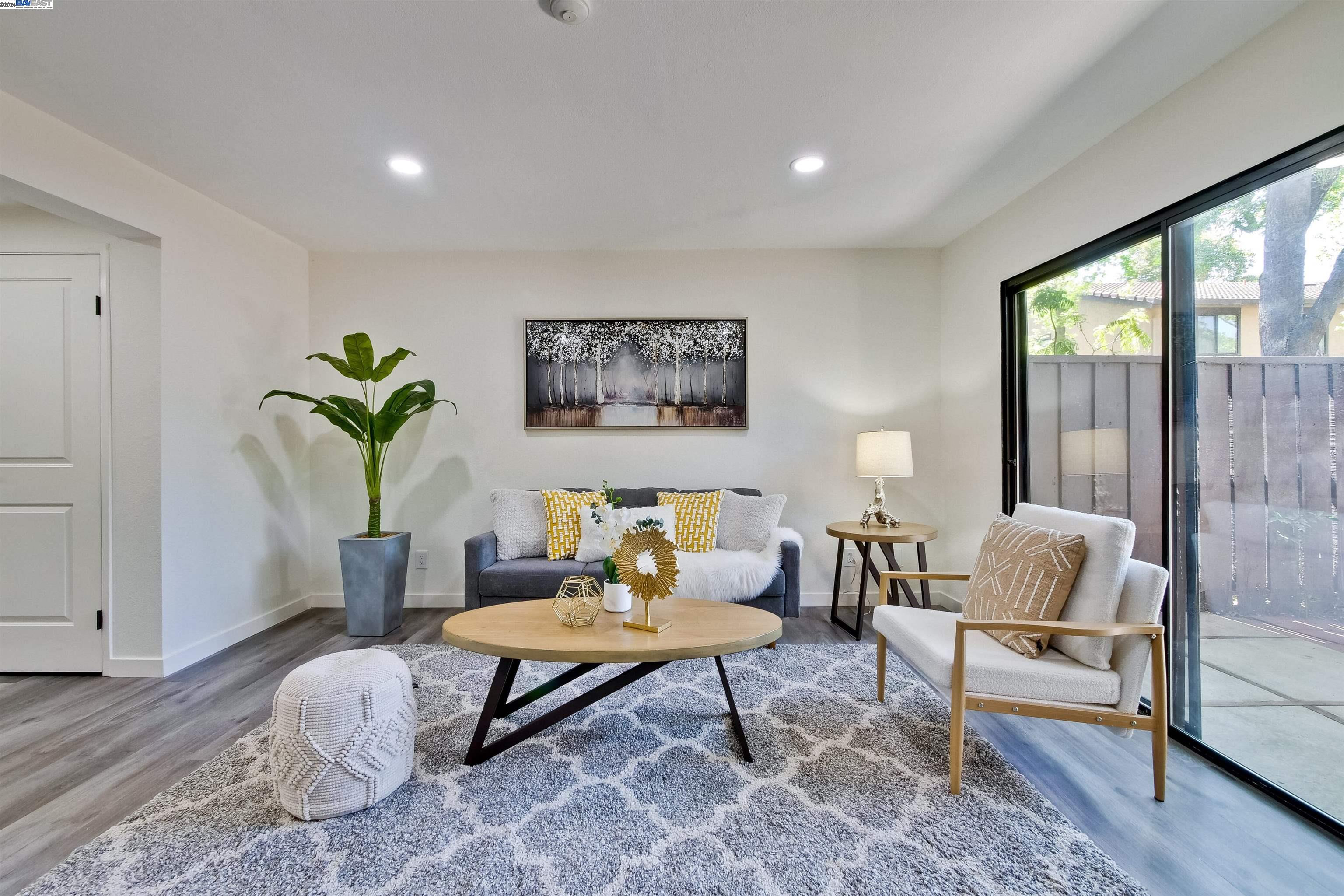 6267 Joaquin Murieta Ave # D