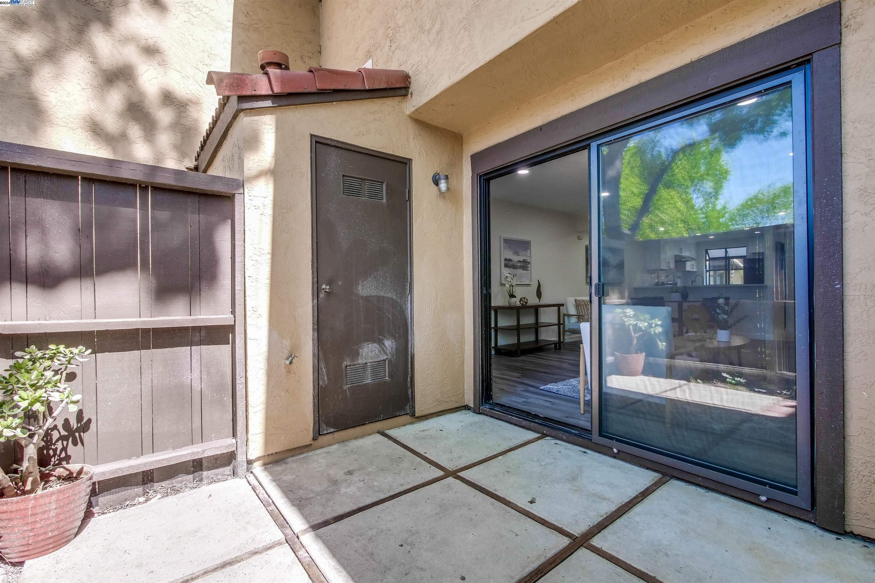 6267 Joaquin Murieta Ave # D