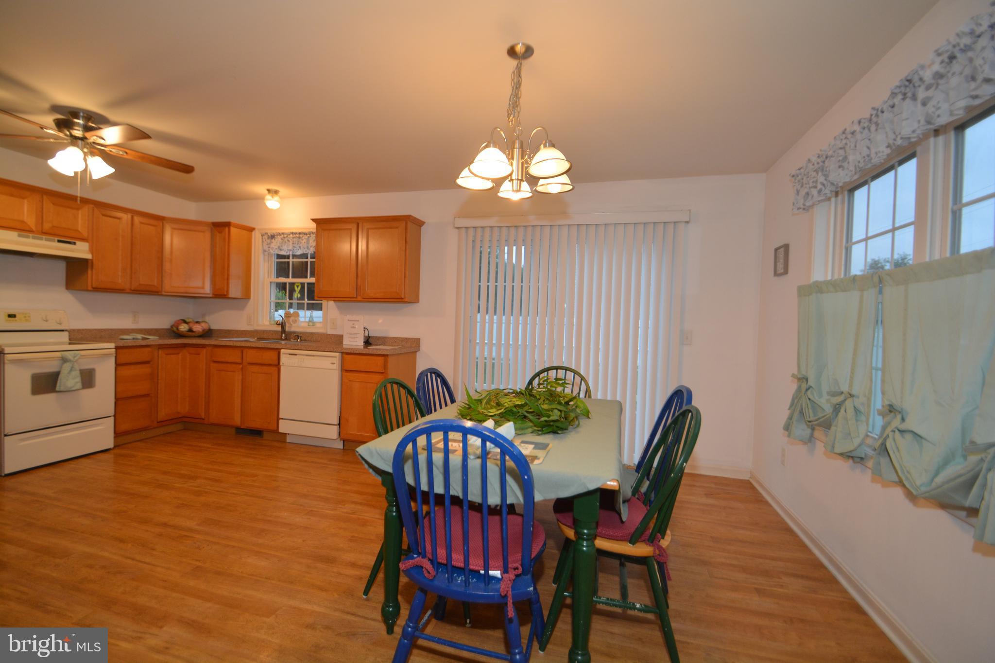 608 LEXINGTON AVENUE