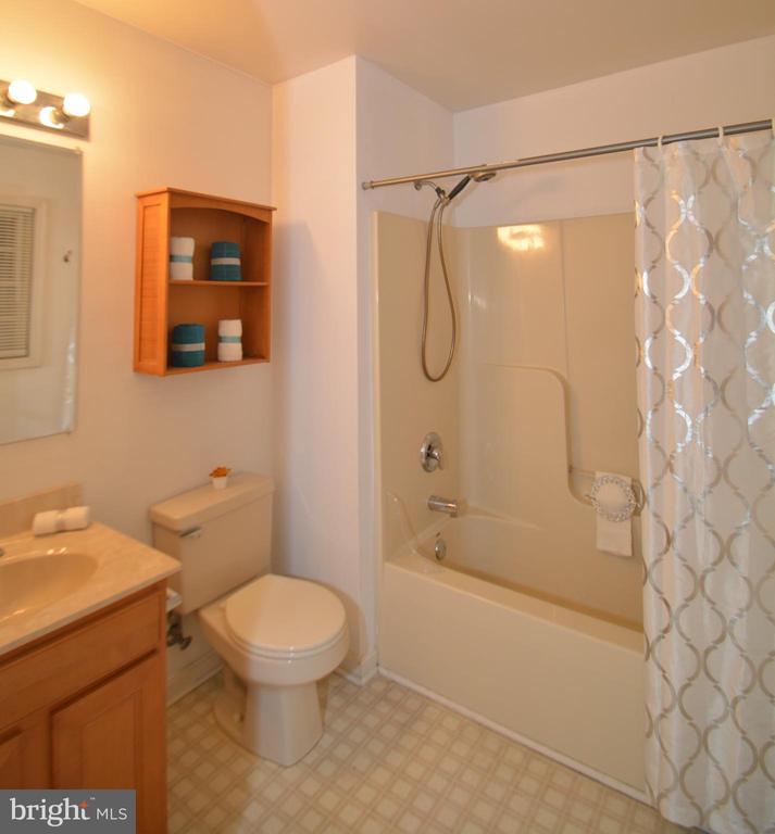 608 LEXINGTON AVENUE