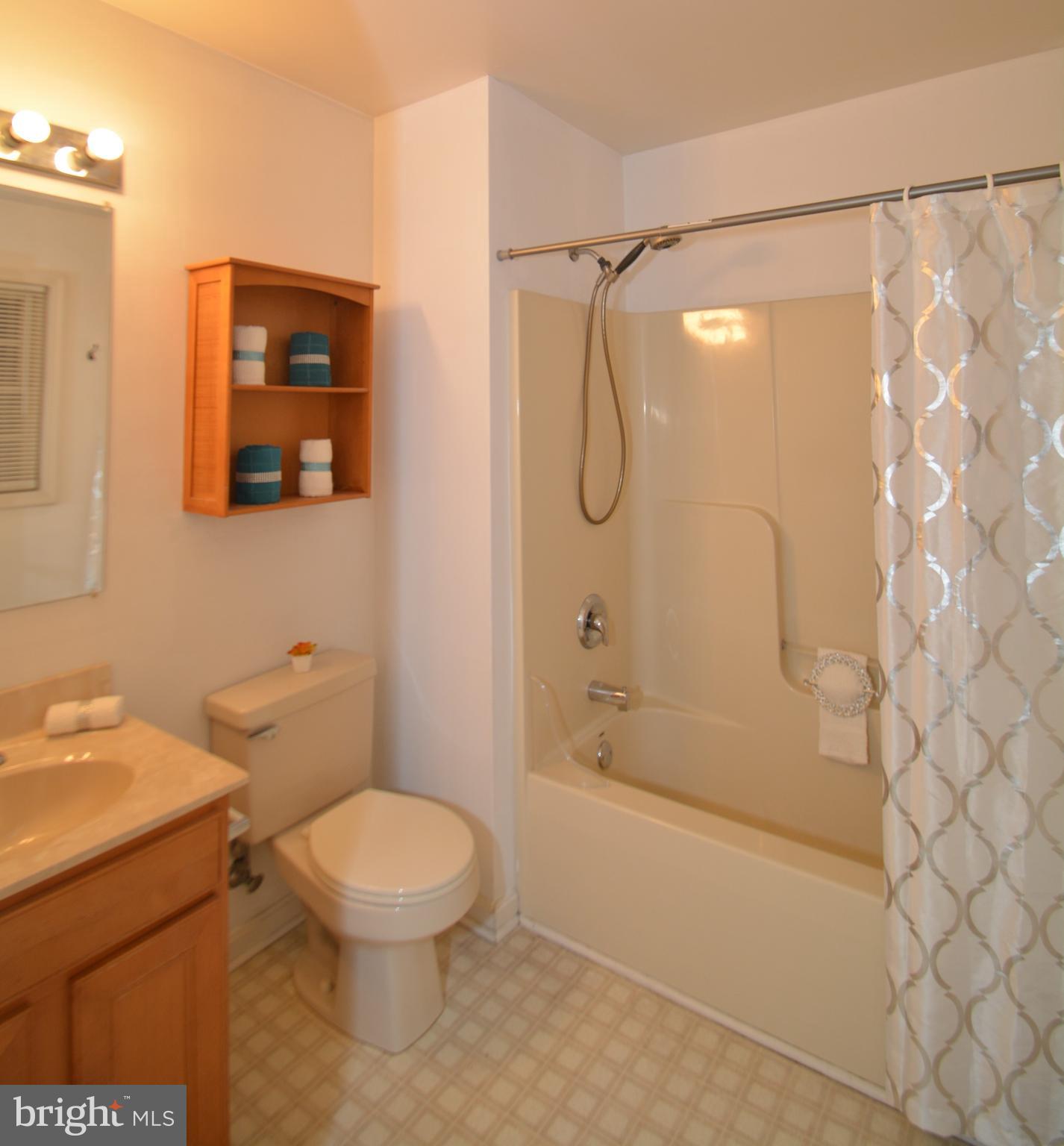 608 LEXINGTON AVENUE