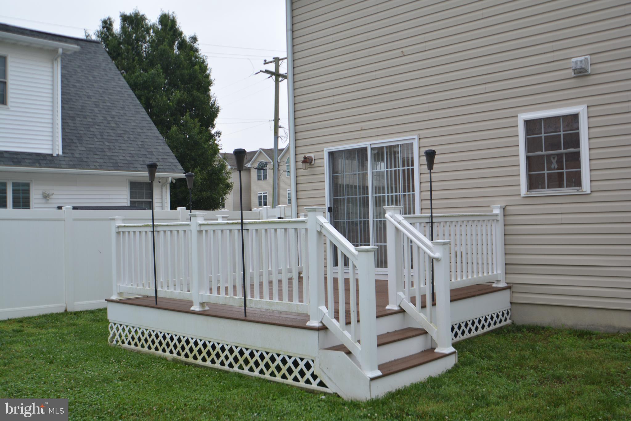 608 LEXINGTON AVENUE