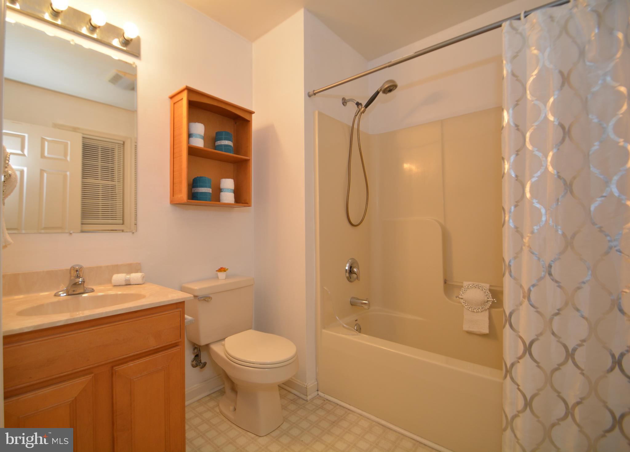 608 LEXINGTON AVENUE