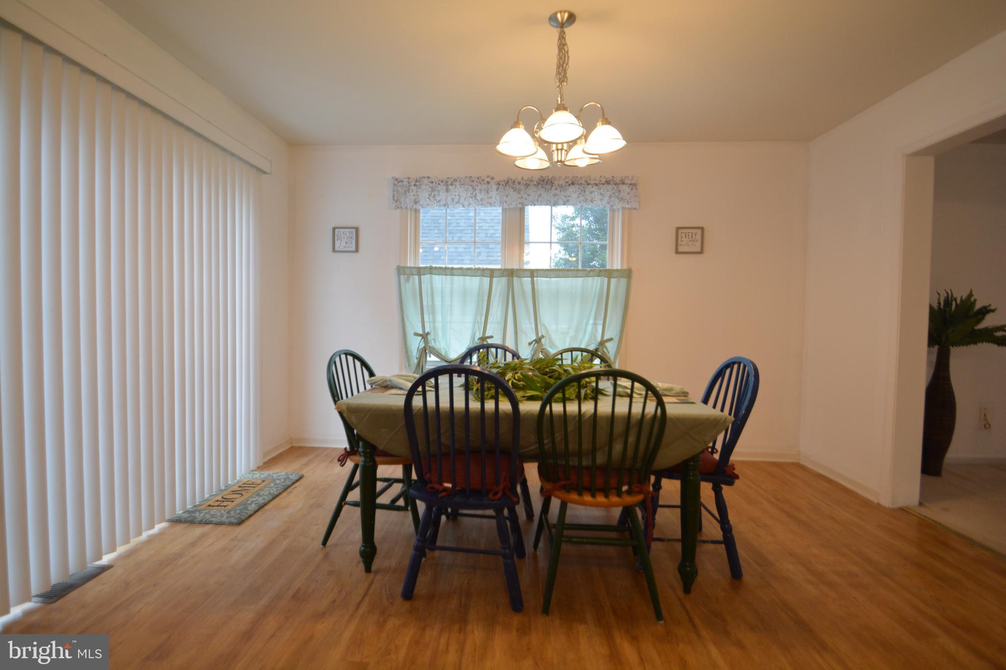 608 LEXINGTON AVENUE