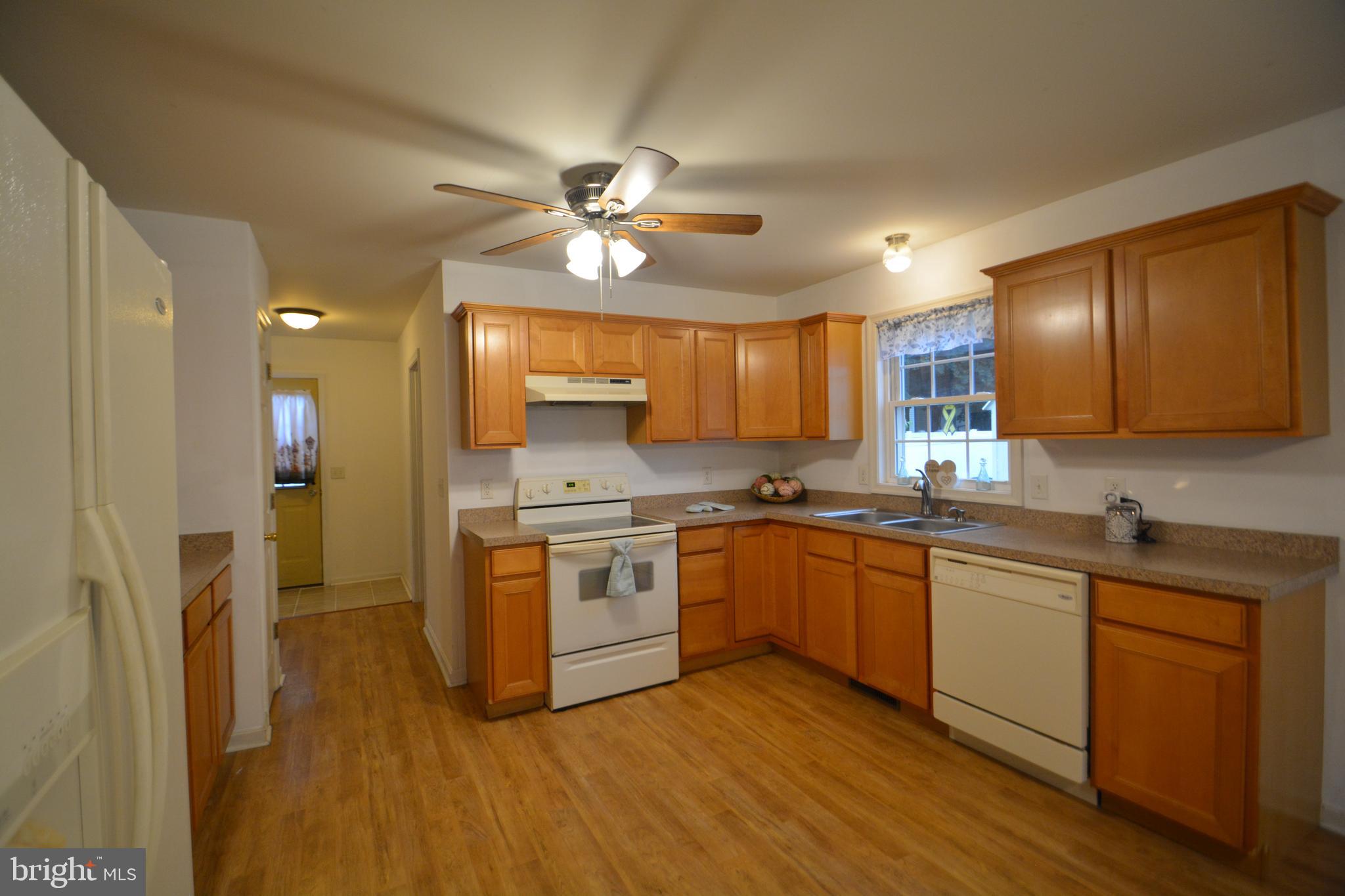 608 LEXINGTON AVENUE