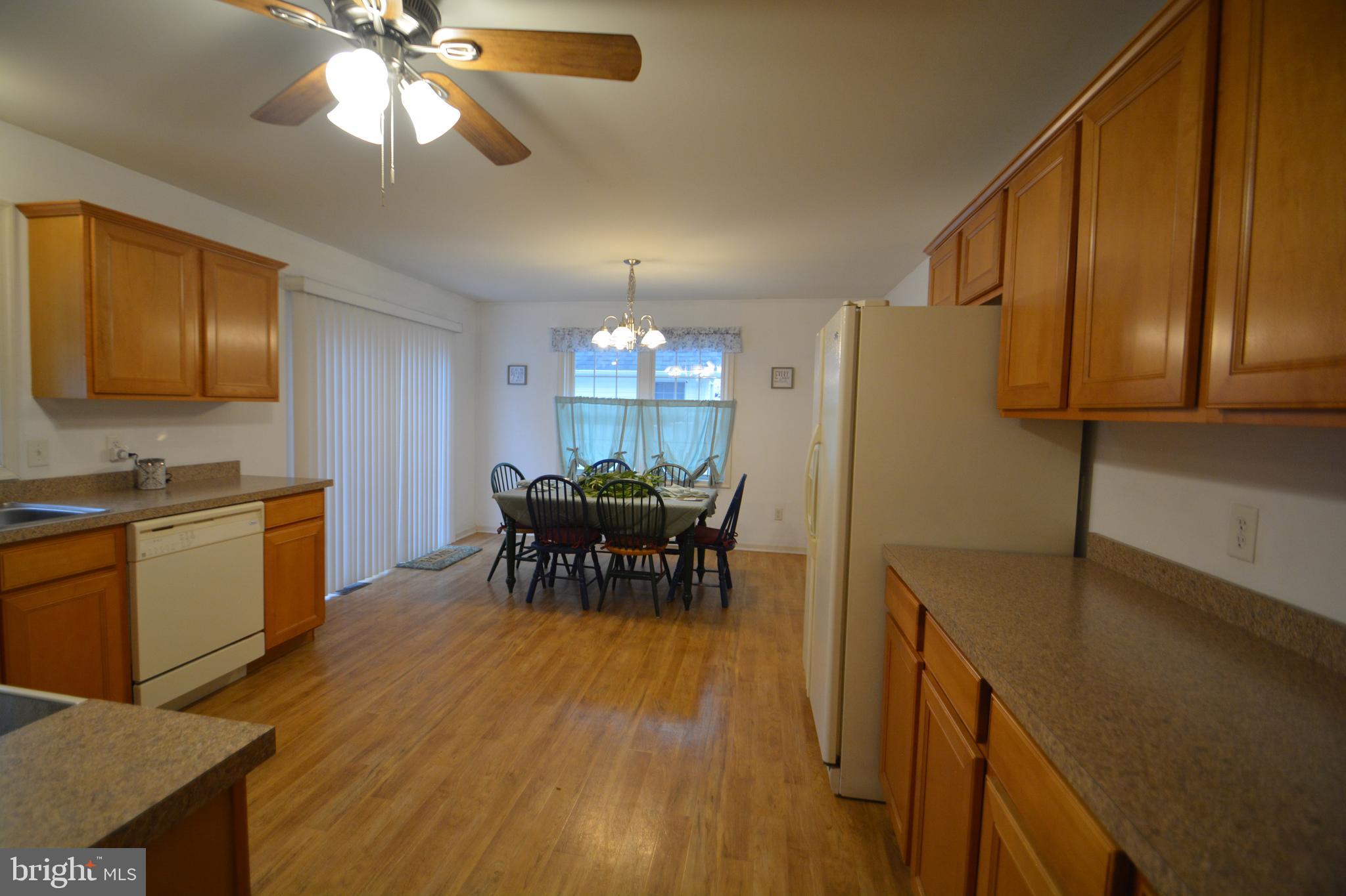 608 LEXINGTON AVENUE