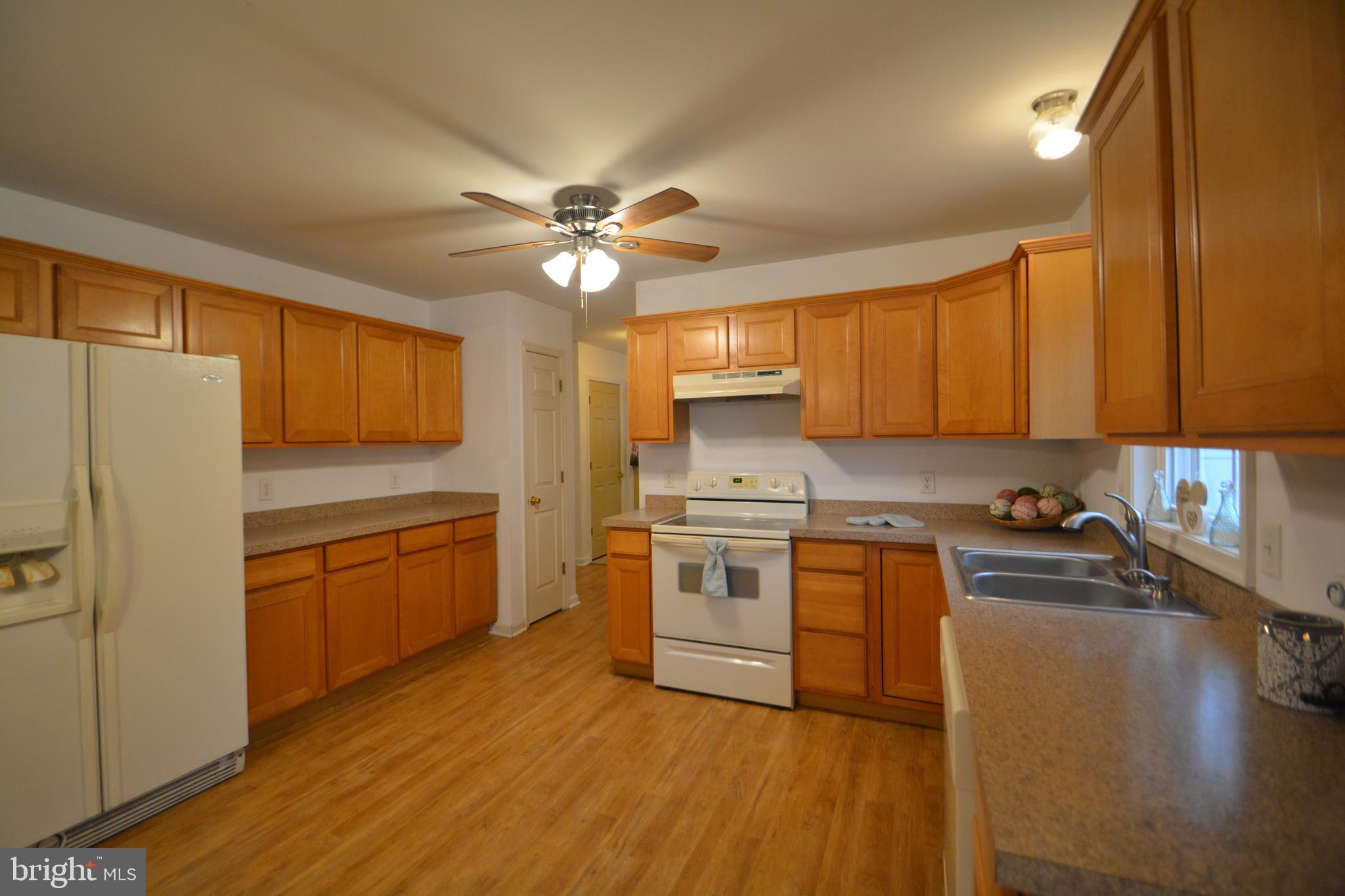 608 LEXINGTON AVENUE